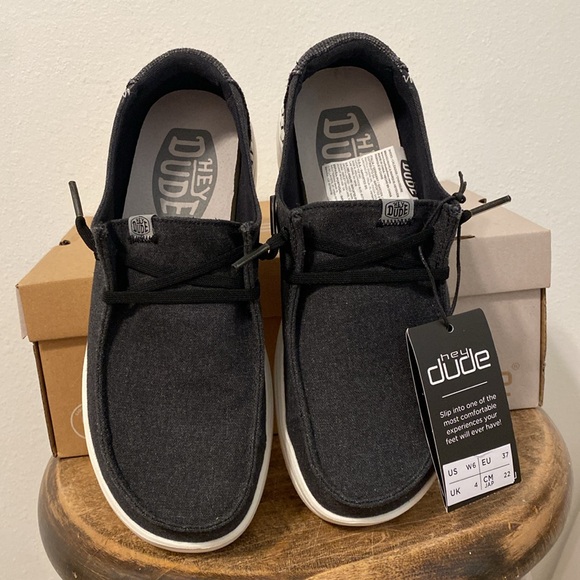 Worn once black hey dudes - Picture 2 of 4